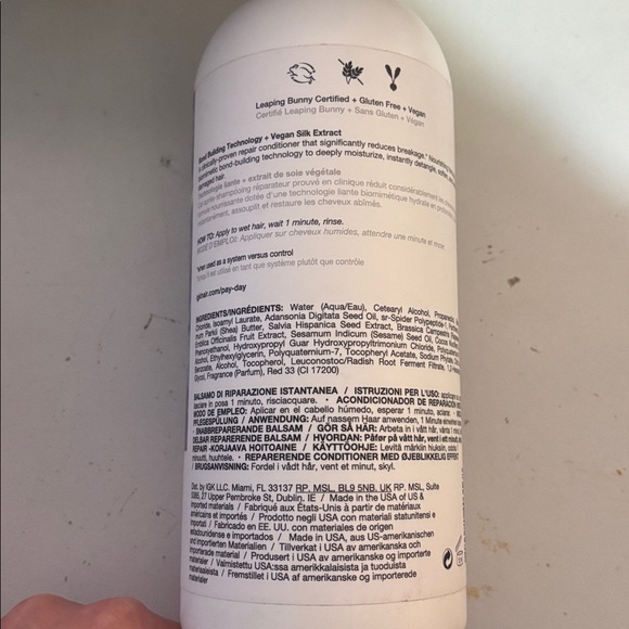 IGK PAY DAY Instant Repair Conditioner 33.8 oz Bottle Brand New NWT - Picture 4 of 7